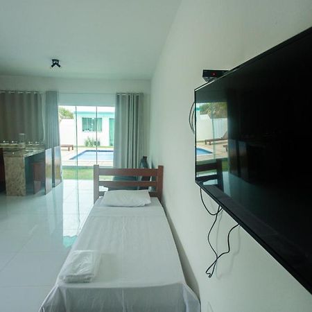 Chale Com Jacuzzi E Vista Para E Piscina Hotel Touros Kültér fotó