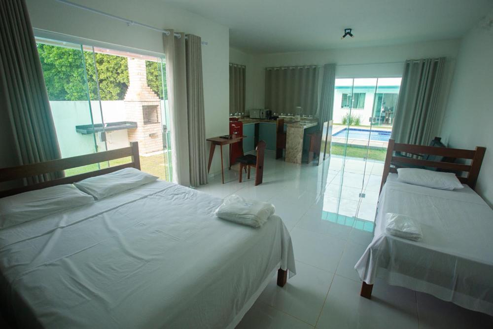 Chale Com Jacuzzi E Vista Para E Piscina Hotel Touros Kültér fotó